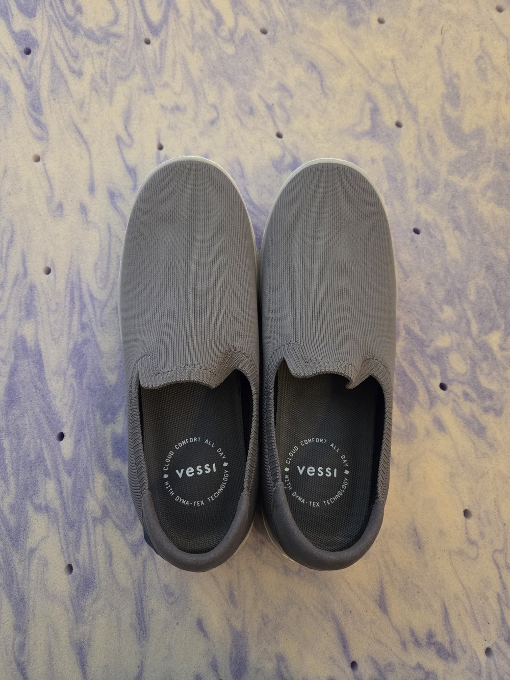 Vessi Men’s Boardwalk Slip-On Waterproof Sneakers SZ 8